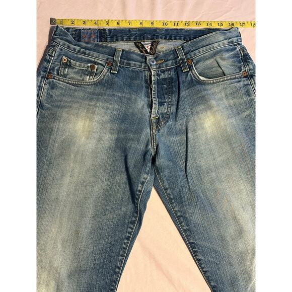 Vintage Lucky Brand Jeans Size 32 90’s Blue Fade Dungarees Cloverleaf Made USA - Picture 1 of 12